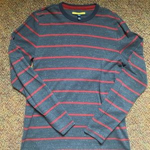 Men’s long sleeve shirt